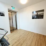 Hotel Sleep-station
