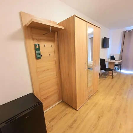 Hotel Sleep-station Boernsen Bei Hamburg 24h