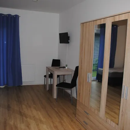 Sleep-station Boernsen Bei Hamburg 24h Hotell