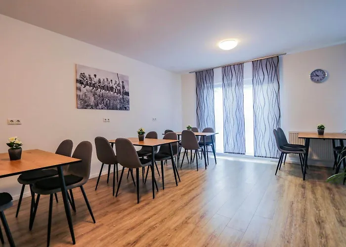 Hotel Sleep-station 3*